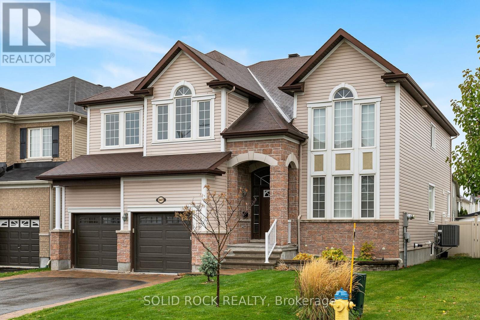 347 Bamburgh Way, Ottawa, Ontario  K2J 5R1 - Photo 2 - X12755224