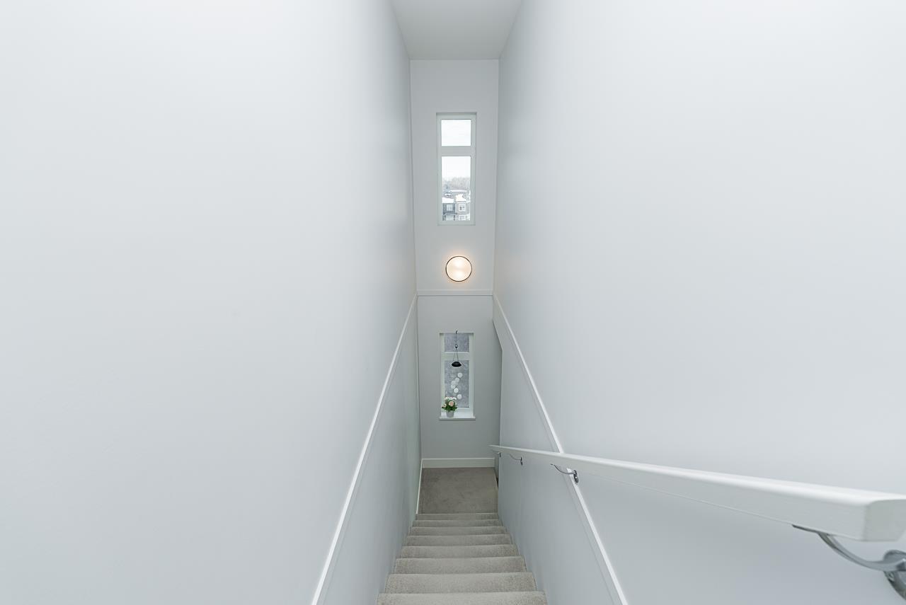 47 2070 Oak Meadows Drive, Surrey, British Columbia  V3Z 1J1 - Photo 9 - R3082543