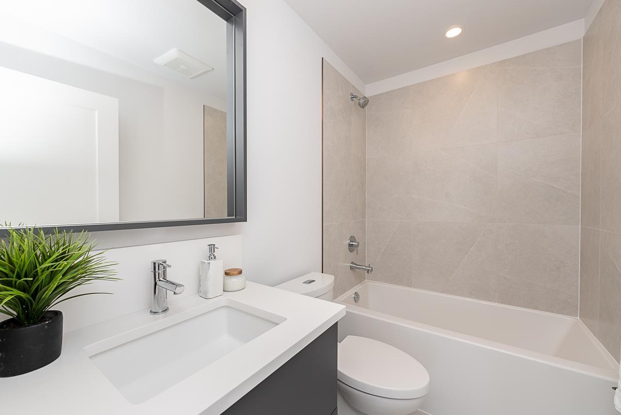 47 2070 Oak Meadows Drive, Surrey, British Columbia  V3Z 1J1 - Photo 12 - R3082543