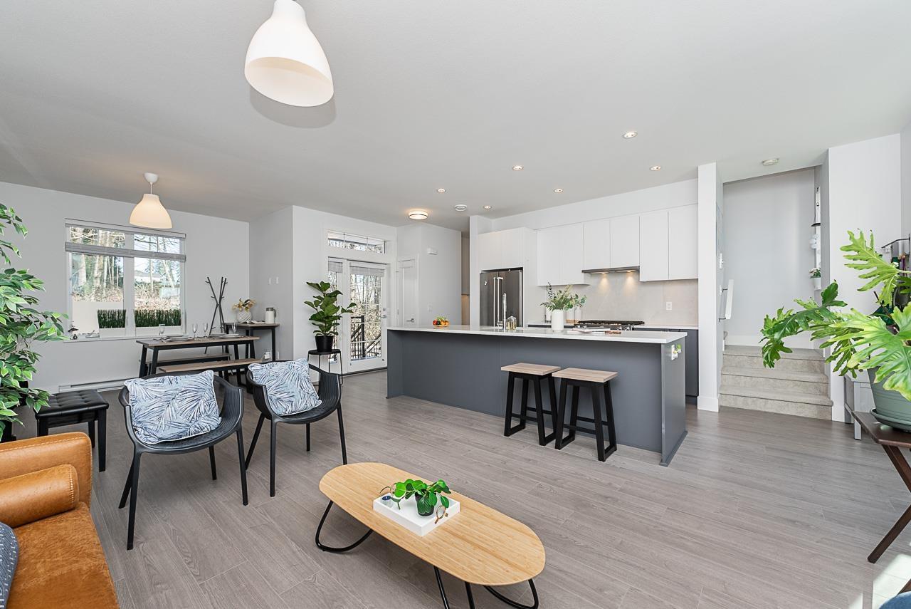 47 2070 Oak Meadows Drive, Surrey, British Columbia  V3Z 1J1 - Photo 7 - R3082543