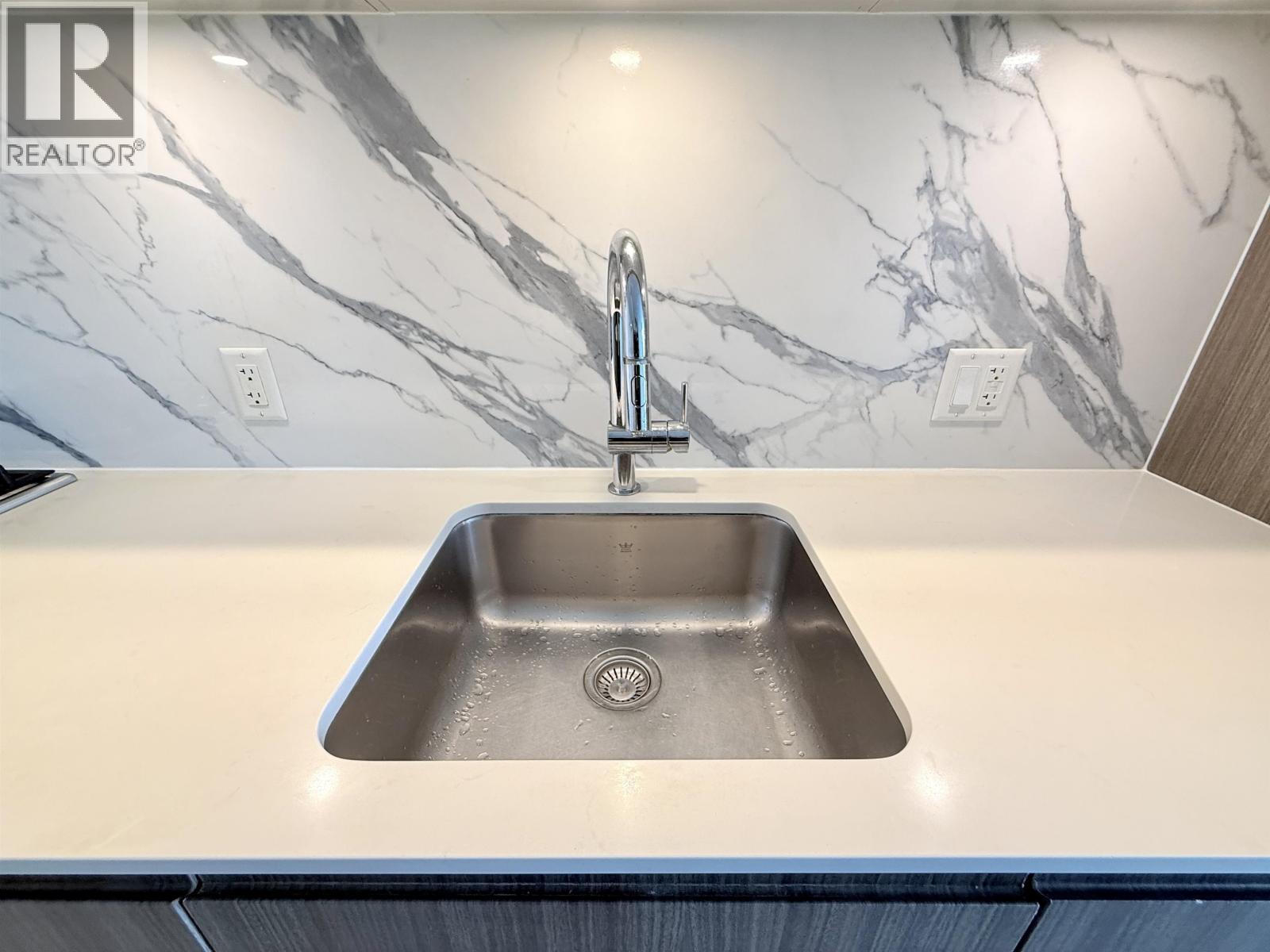 1703 6463 Silver Avenue, Burnaby, British Columbia V5H 0K4 - Photo 6 - R3107376