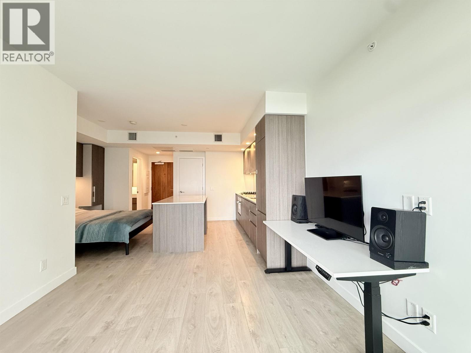 1703 6463 Silver Avenue, Burnaby, British Columbia V5H 0K4 - Photo 13 - R3107376