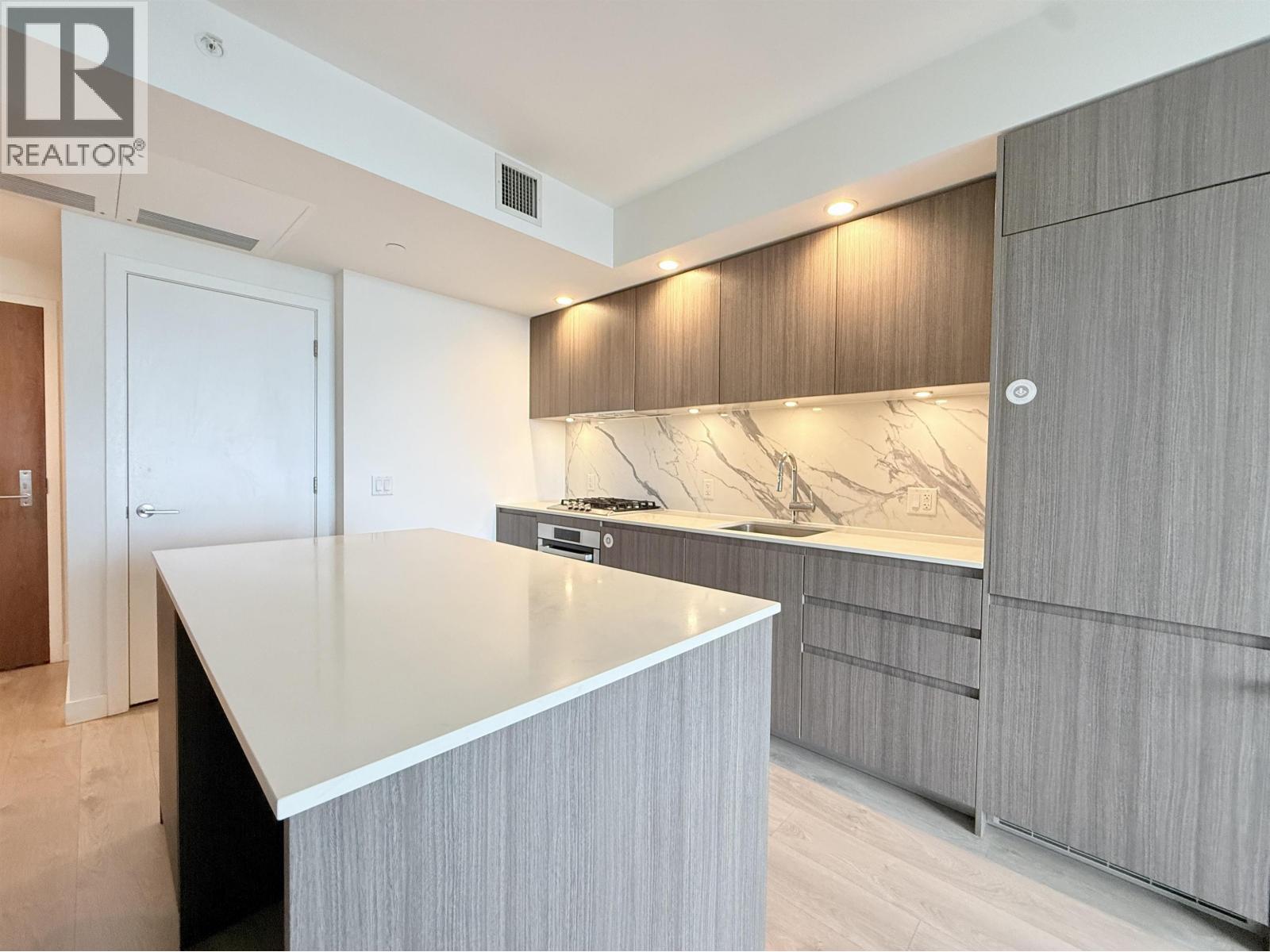 1703 6463 Silver Avenue, Burnaby, British Columbia V5H 0K4 - Photo 4 - R3107376