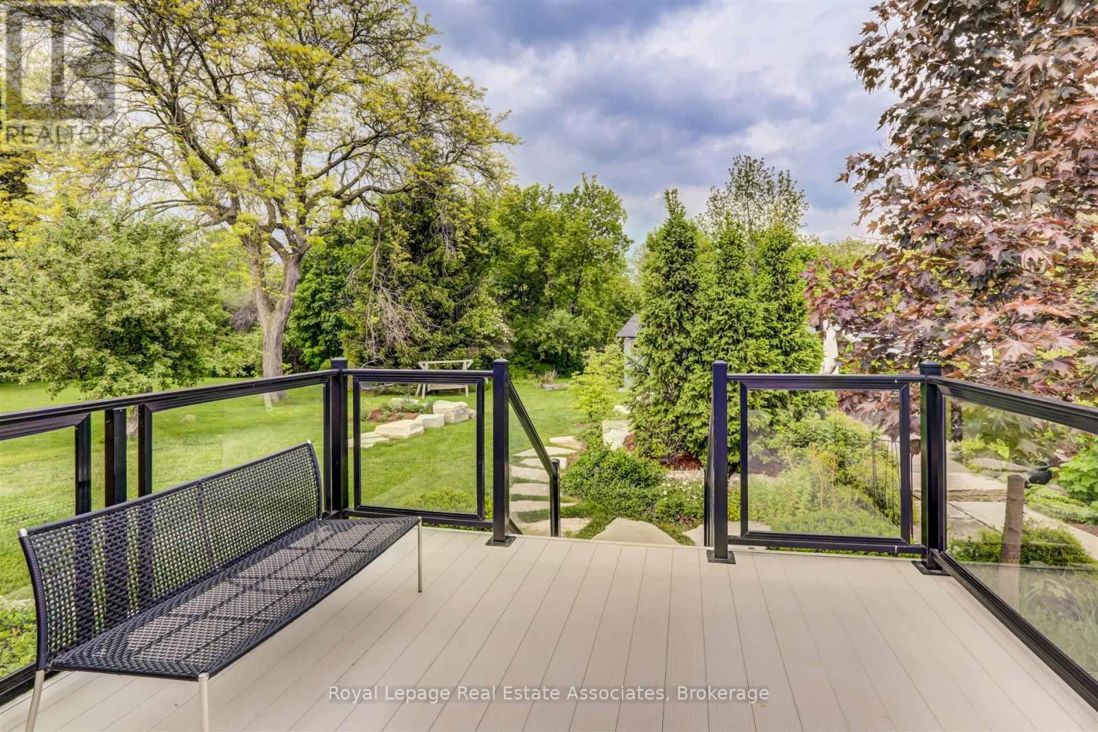 1399 Elaine Trail, Mississauga, Ontario  L5G 3W9 - Photo 34 - W12966028