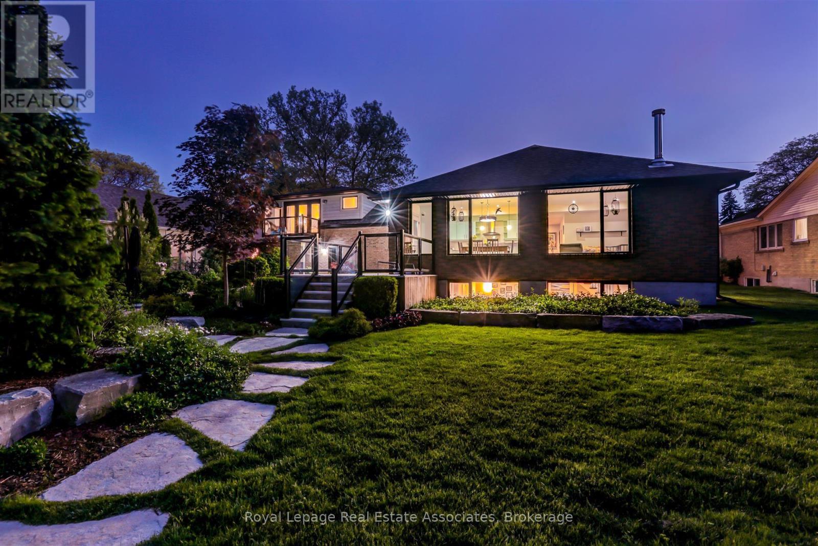 1399 Elaine Trail, Mississauga, Ontario  L5G 3W9 - Photo 40 - W12966028