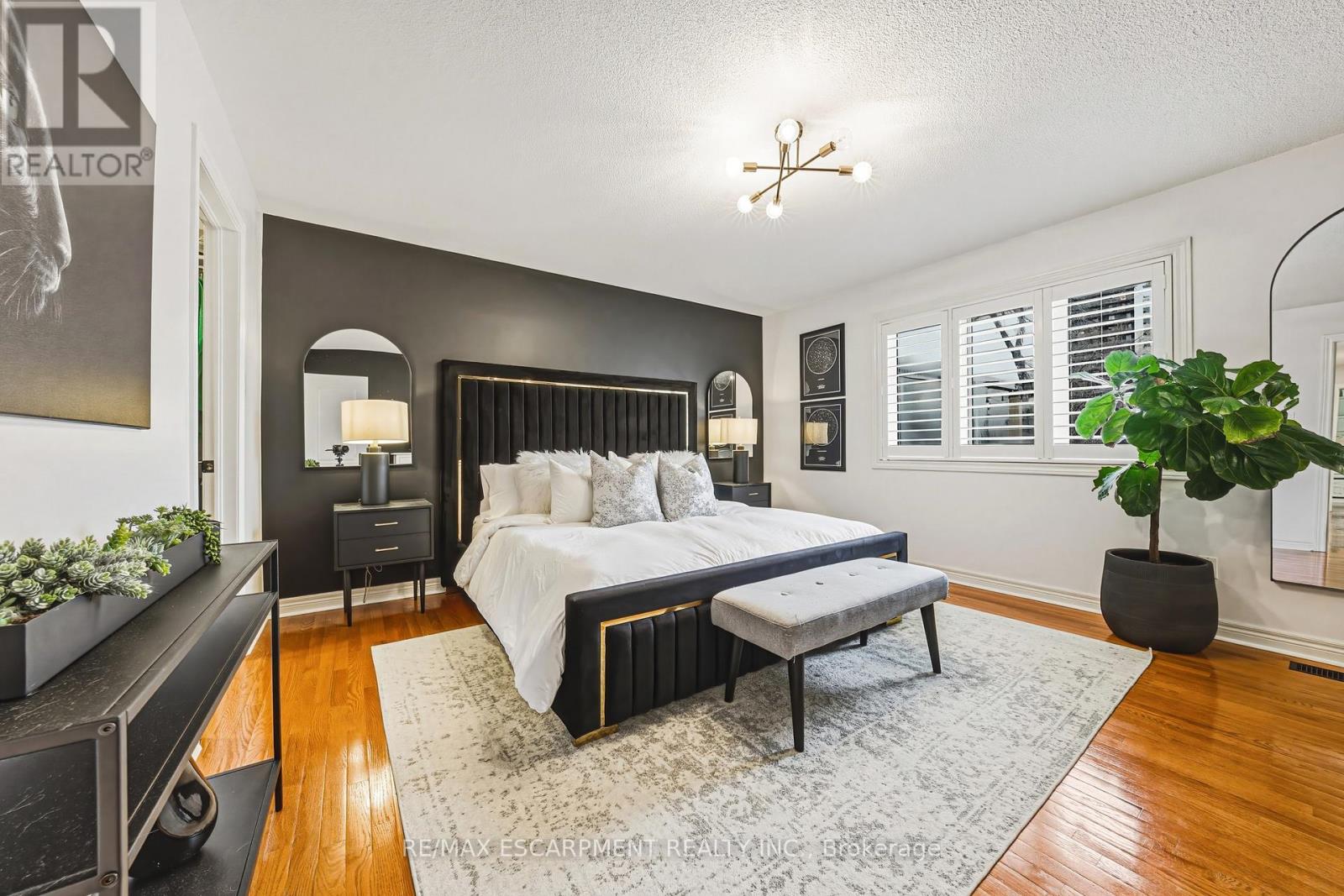 980 Glen View Avenue, Burlington, Ontario  L7T 3Y6 - Photo 17 - W12966074