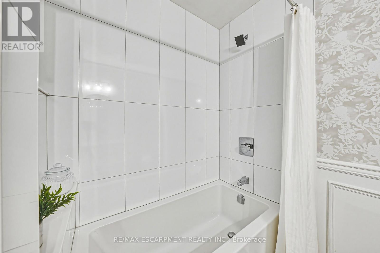 980 Glen View Avenue, Burlington, Ontario  L7T 3Y6 - Photo 26 - W12966074