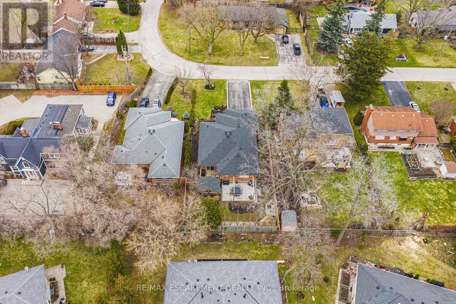 980 Glen View Avenue, Burlington, Ontario  L7T 3Y6 - Photo 46 - W12966074