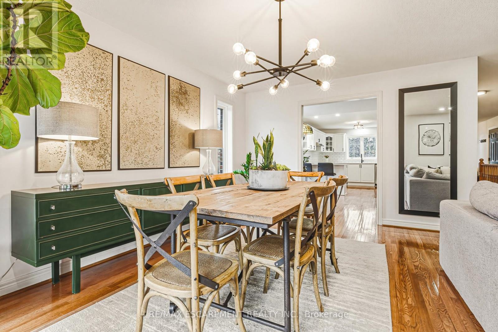 980 Glen View Avenue, Burlington, Ontario  L7T 3Y6 - Photo 9 - W12966074