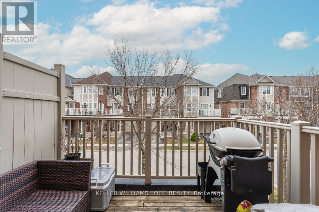 649 Frank Place, Milton, Ontario  L9T 0P8 - Photo 16 - W12966130