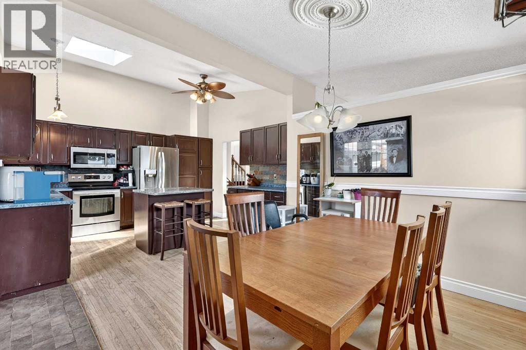 319 Whitney Crescent Se, Calgary, Alberta  T2J 1E7 - Photo 6 - A2297181