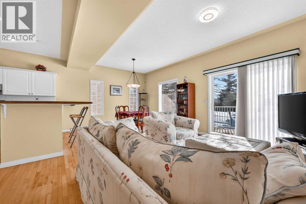 71 Country Hills Gardens NW, Calgary, Alberta  T3K 5G1 - Photo 13 - A2298419