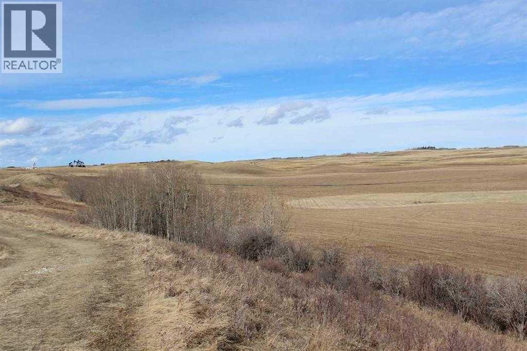 264202 Lochend Road, Rural Rocky View County, Alberta  T4C 1A2 - Photo 8 - A2299356