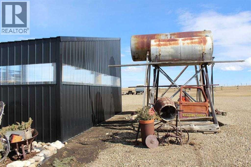 264202 Lochend Road, Rural Rocky View County, Alberta  T4C 1A2 - Photo 29 - A2299356