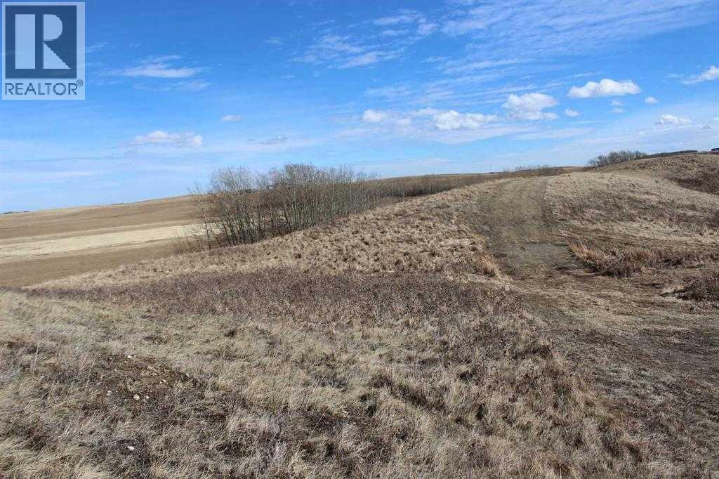264202 Lochend Road, Rural Rocky View County, Alberta  T4C 1A2 - Photo 7 - A2299356