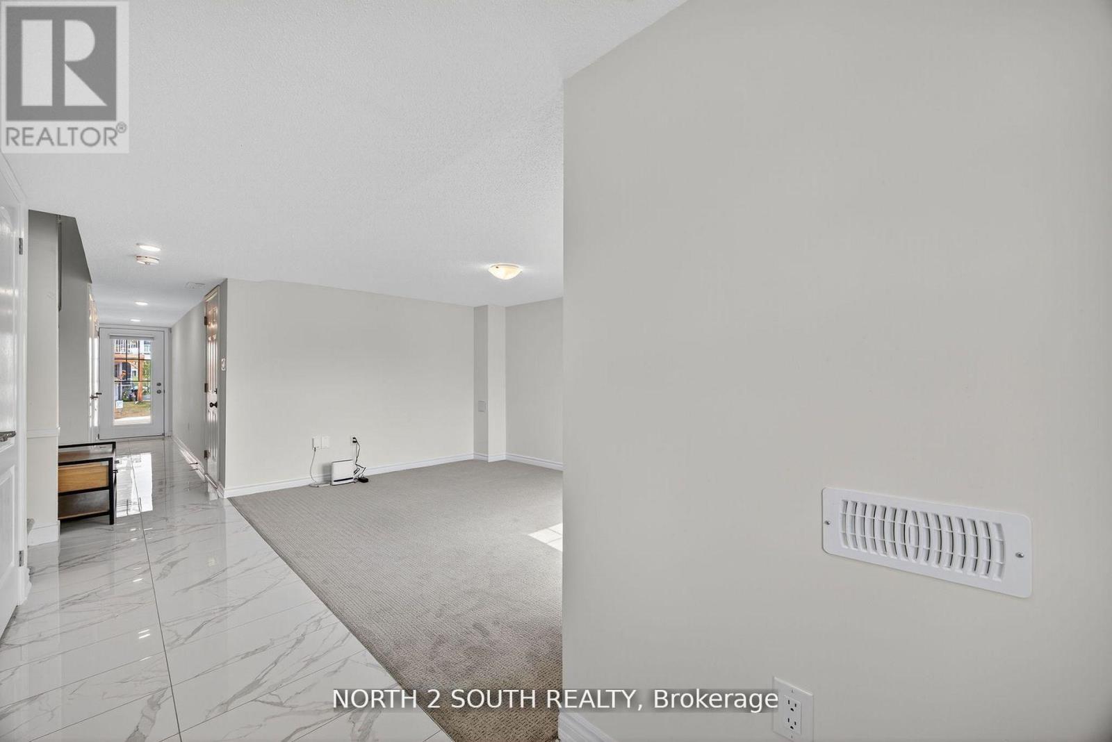 24 Abby Drive, Wasaga Beach, Ontario  L9Z 0K2 - Photo 7 - S12879594