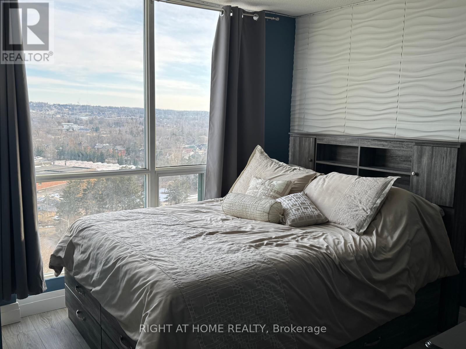 1208 - 65 Ellen Street, Barrie, Ontario  L4N 3A5 - Photo 13 - S12888060