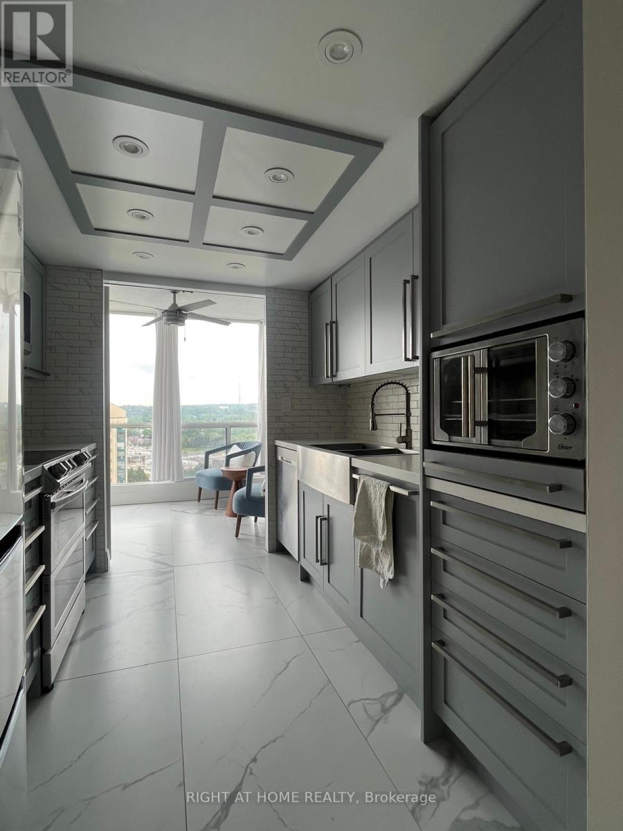 1208 - 65 Ellen Street, Barrie, Ontario  L4N 3A5 - Photo 2 - S12888060