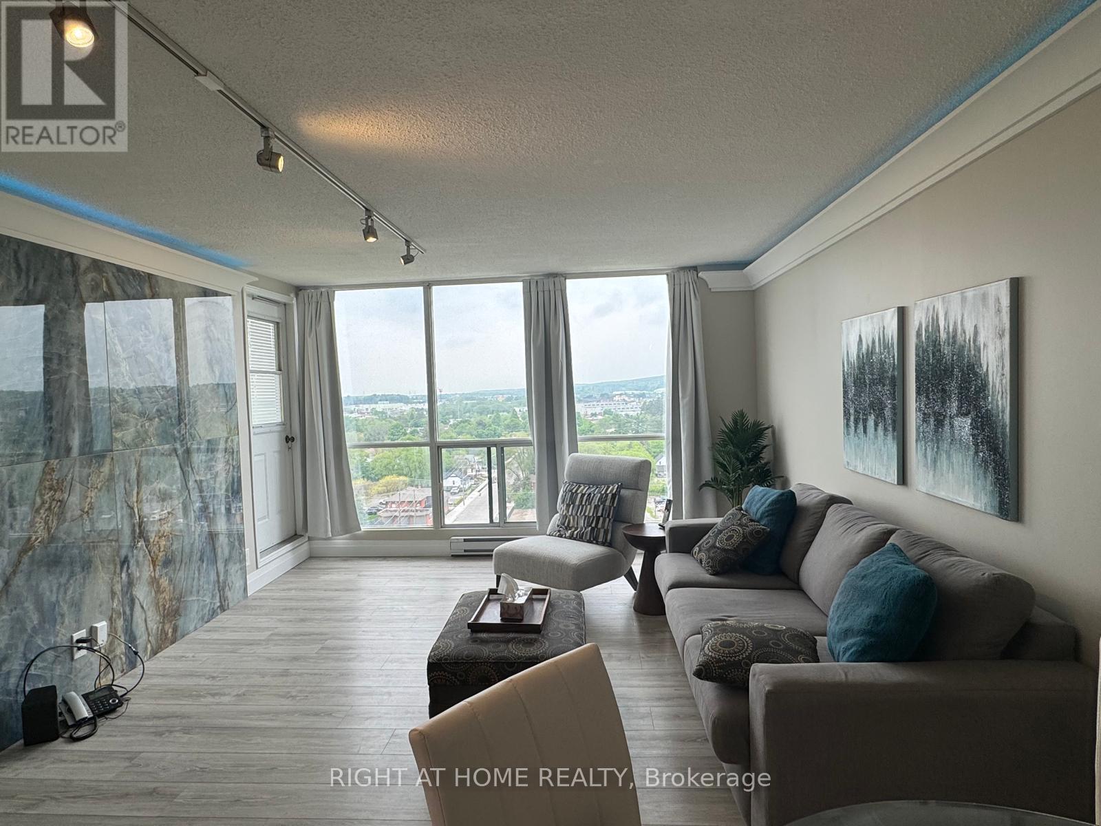 1208 - 65 Ellen Street, Barrie, Ontario  L4N 3A5 - Photo 20 - S12888060