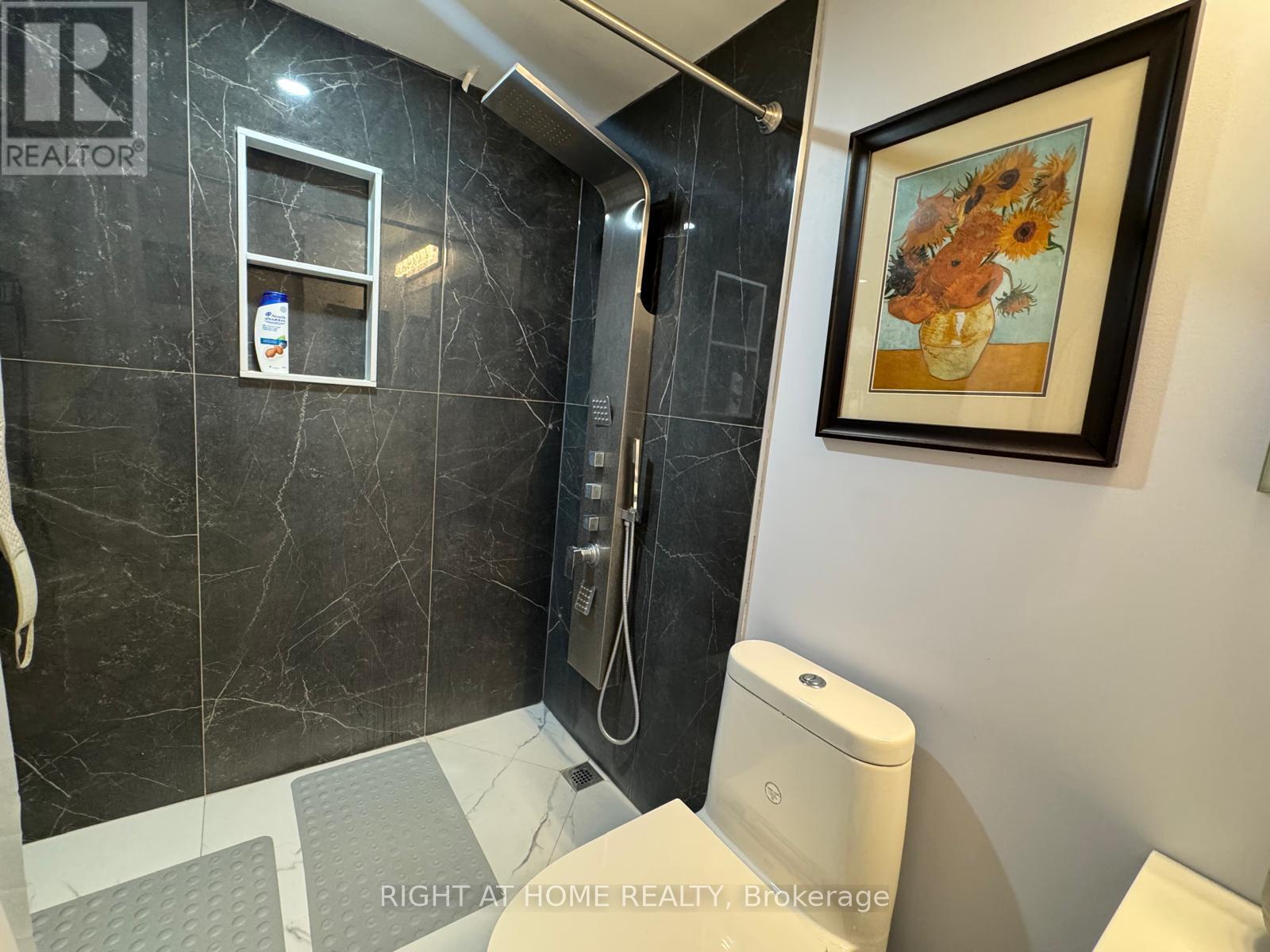 1208 - 65 Ellen Street, Barrie, Ontario  L4N 3A5 - Photo 8 - S12888060