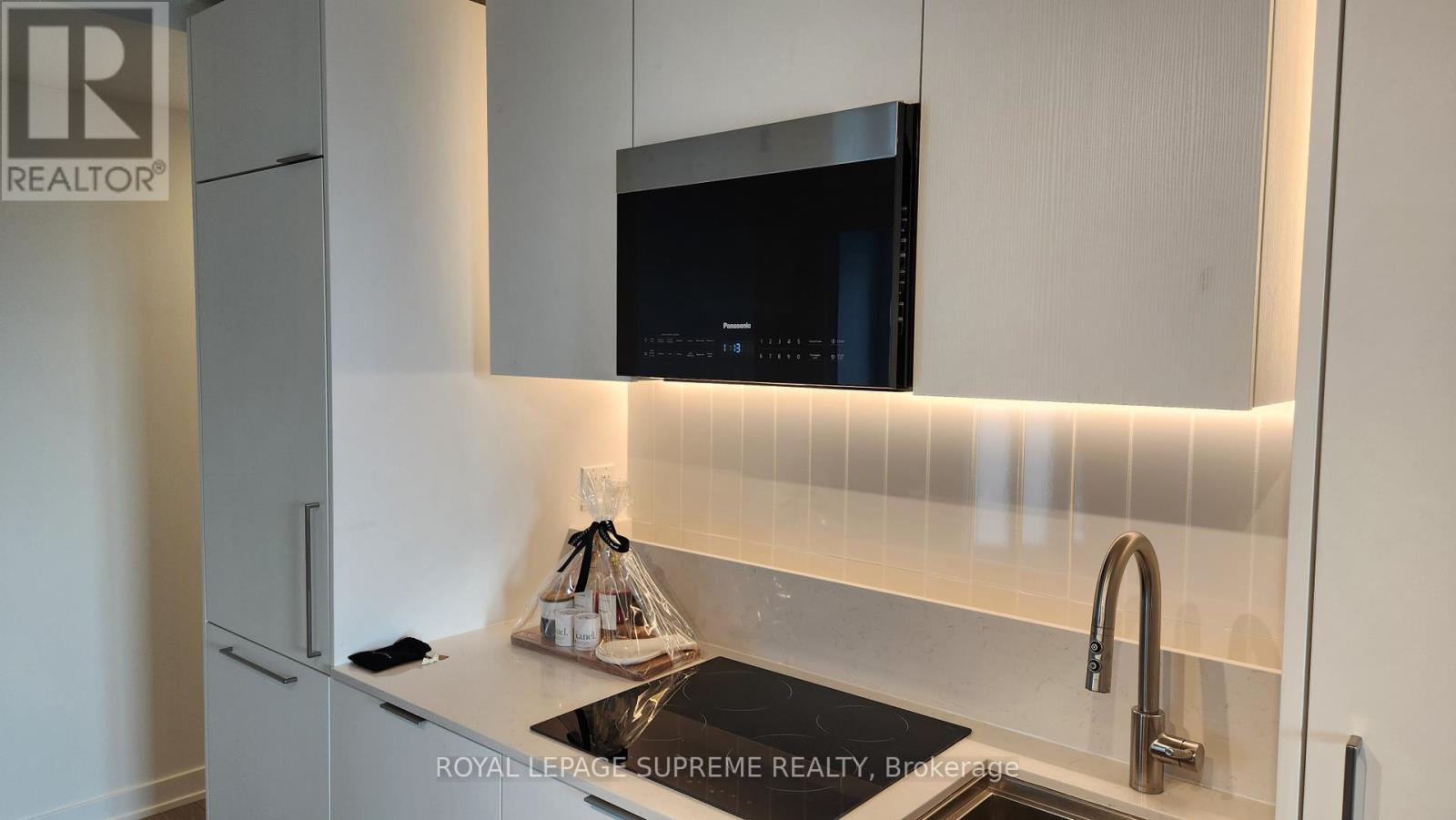 418 - 1 Fairview Road E, Mississauga, Ontario  L5A 0B4 - Photo 11 - W12807996