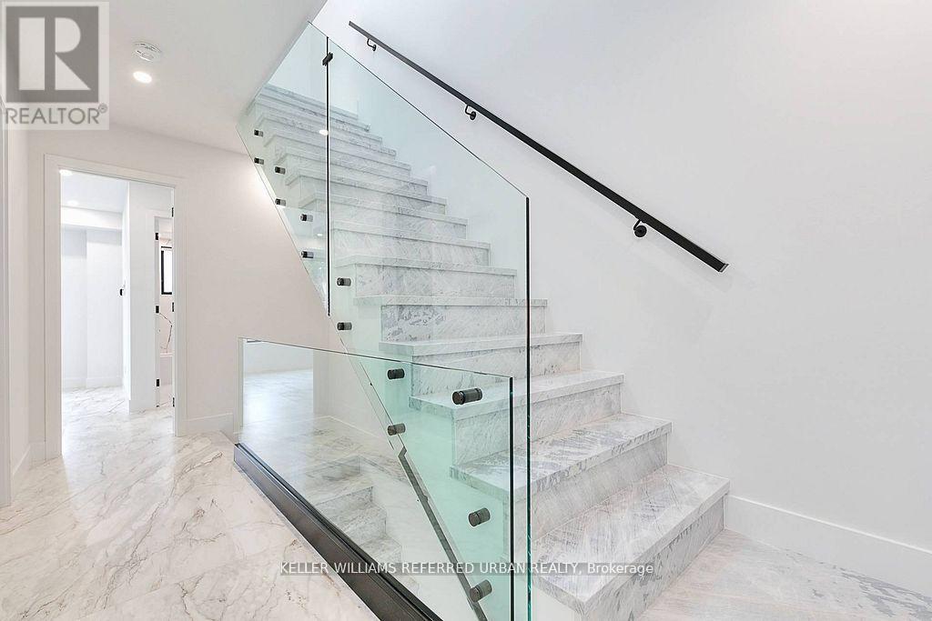 613 Harvie Avenue, Toronto, Ontario  M6E 4M4 - Photo 13 - W12964986