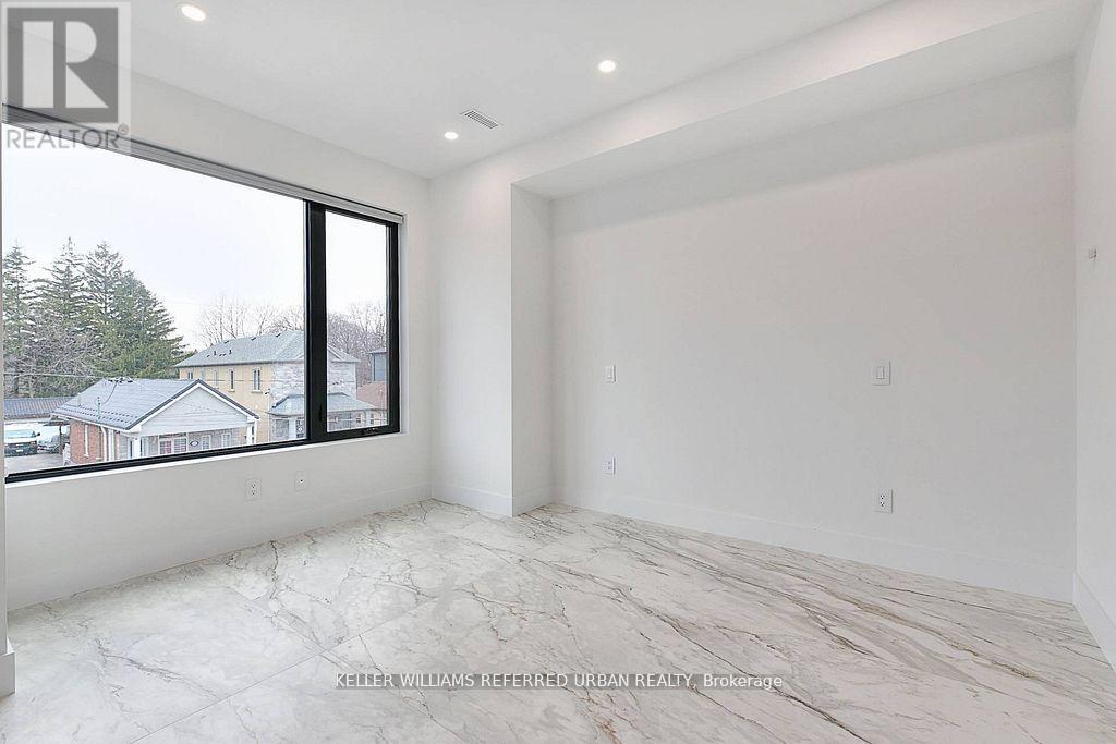 613 Harvie Avenue, Toronto, Ontario  M6E 4M4 - Photo 17 - W12964986