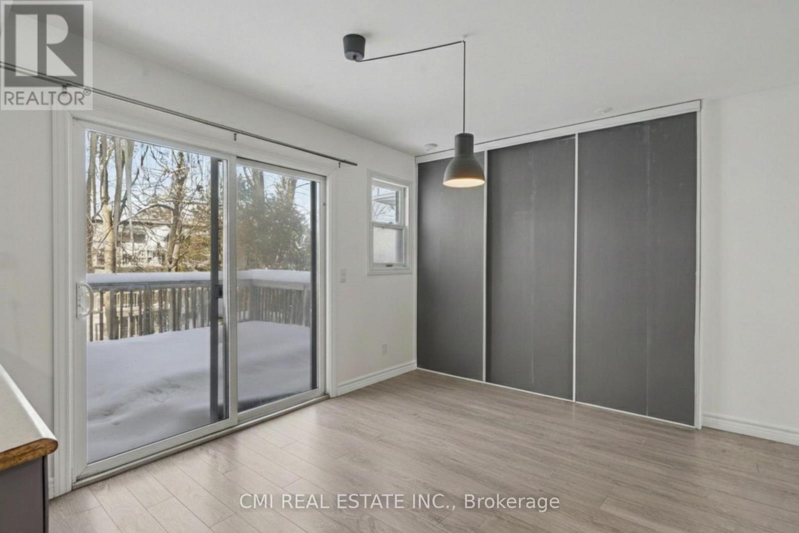 360 Culpepper Place, Waterloo, Ontario  N2L 5L3 - Photo 23 - X12966030