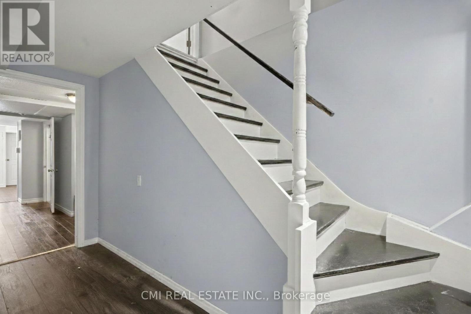 360 Culpepper Place, Waterloo, Ontario  N2L 5L3 - Photo 24 - X12966030