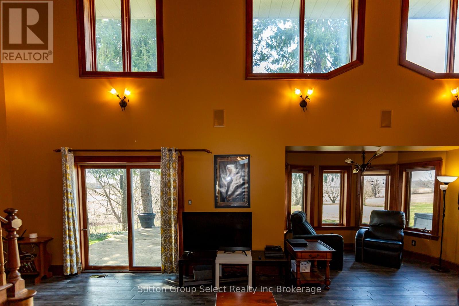 747445 Township Road 4 Road, Blandford-Blenheim, Ontario  N0J 1V0 - Photo 18 - X12966478