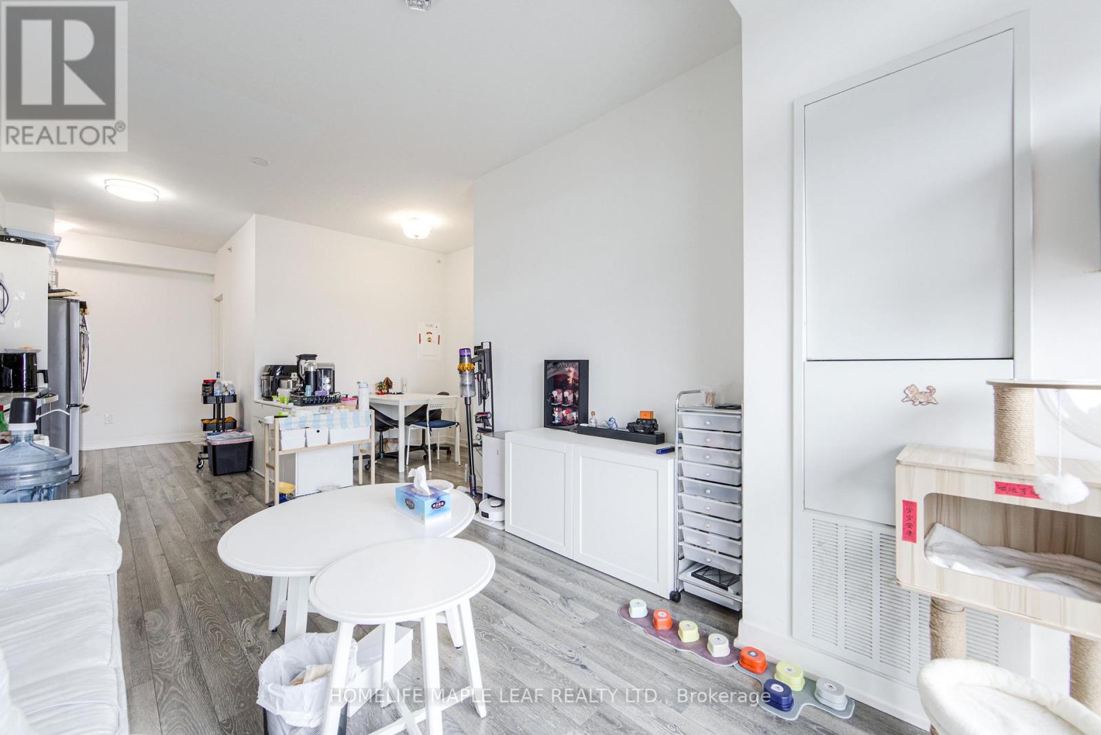 1402 - 128 King Street N, Waterloo, Ontario  N2J 0E9 - Photo 11 - X12966054