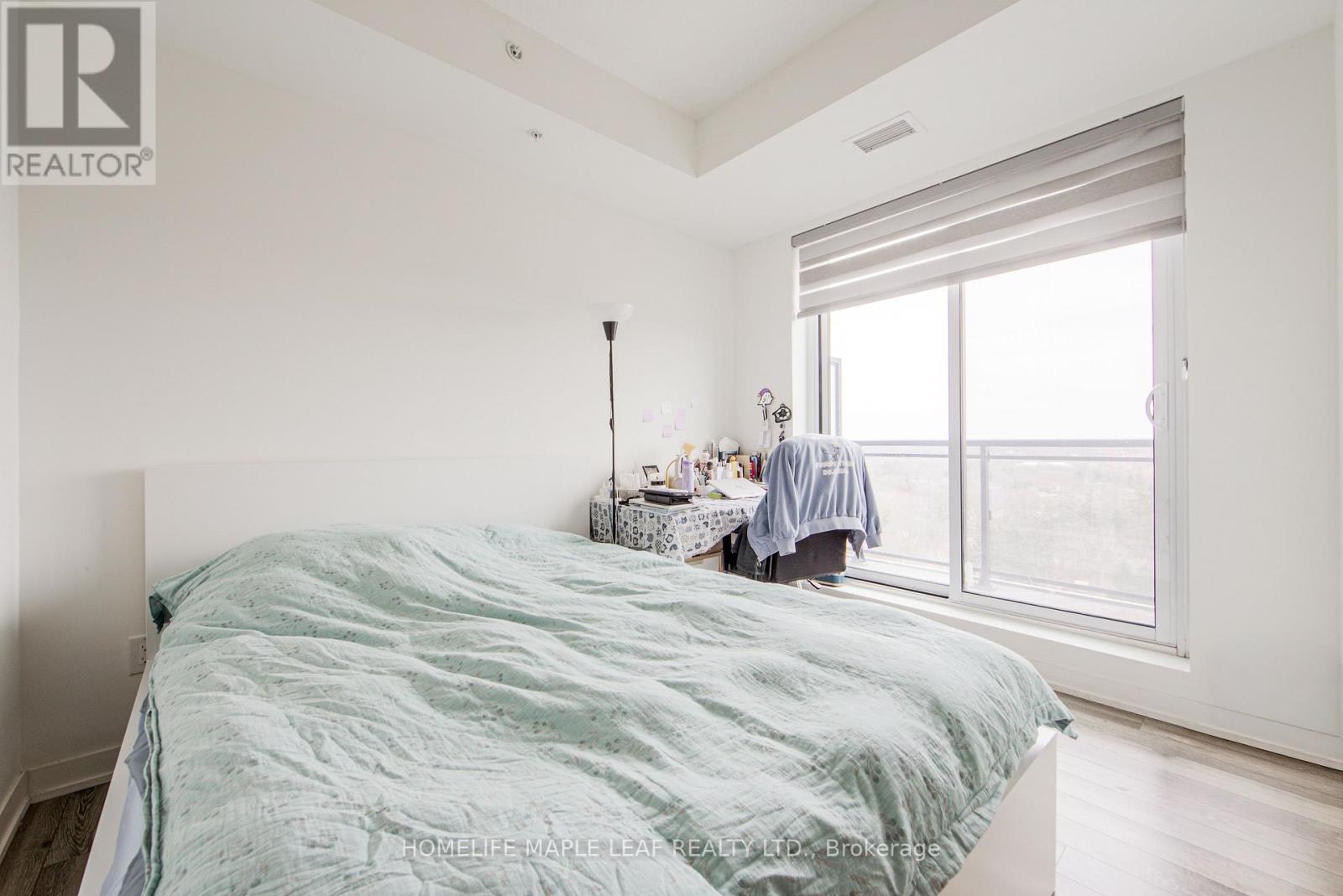 1402 - 128 King Street N, Waterloo, Ontario  N2J 0E9 - Photo 18 - X12966054