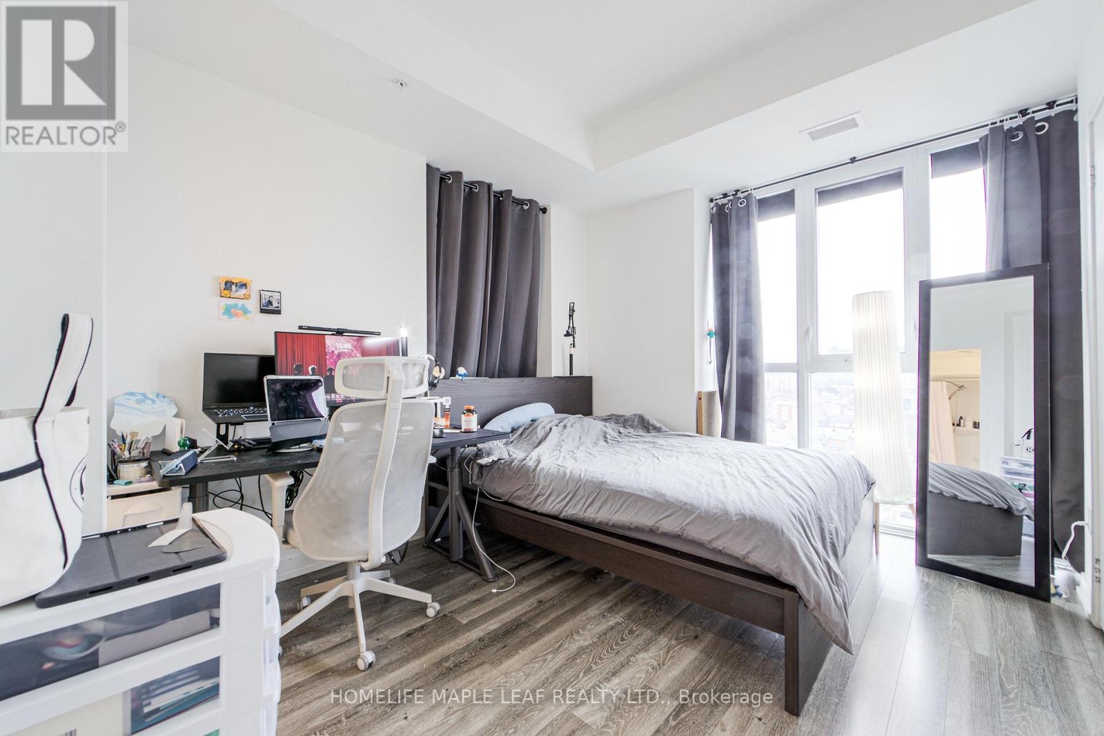 1402 - 128 King Street N, Waterloo, Ontario  N2J 0E9 - Photo 19 - X12966054