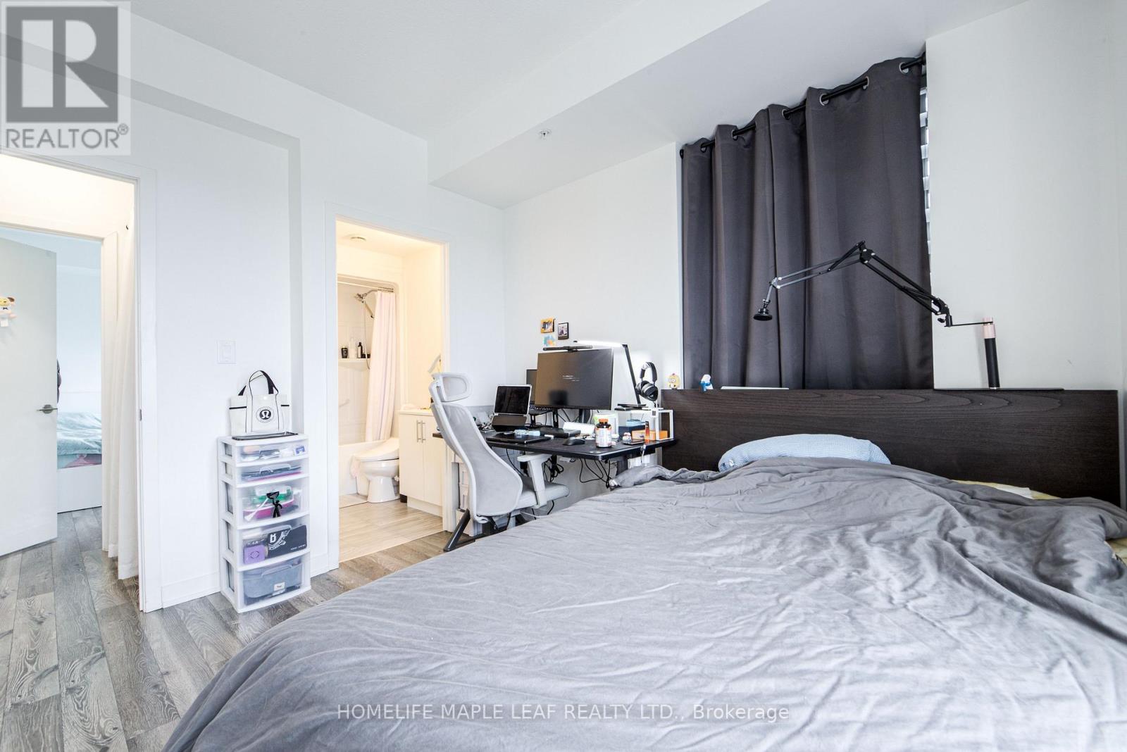 1402 - 128 King Street N, Waterloo, Ontario  N2J 0E9 - Photo 20 - X12966054