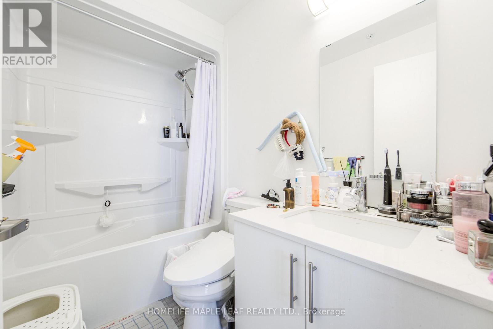 1402 - 128 King Street N, Waterloo, Ontario  N2J 0E9 - Photo 24 - X12966054