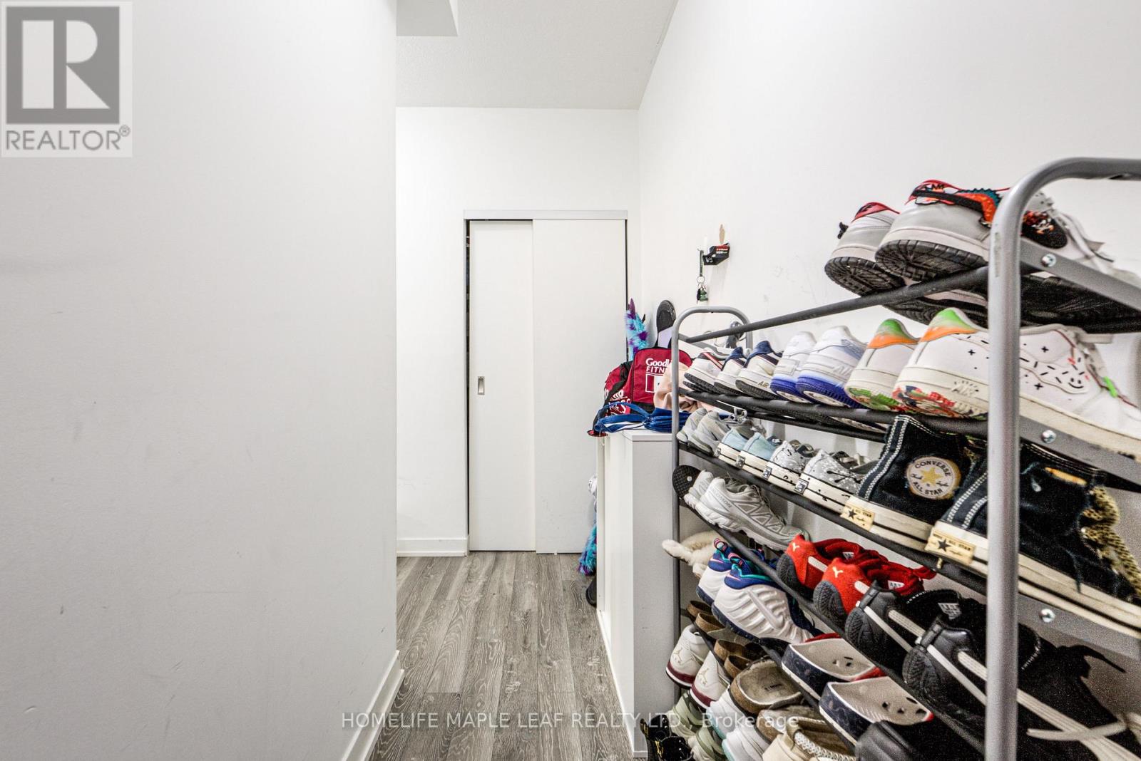 1402 - 128 King Street N, Waterloo, Ontario  N2J 0E9 - Photo 25 - X12966054