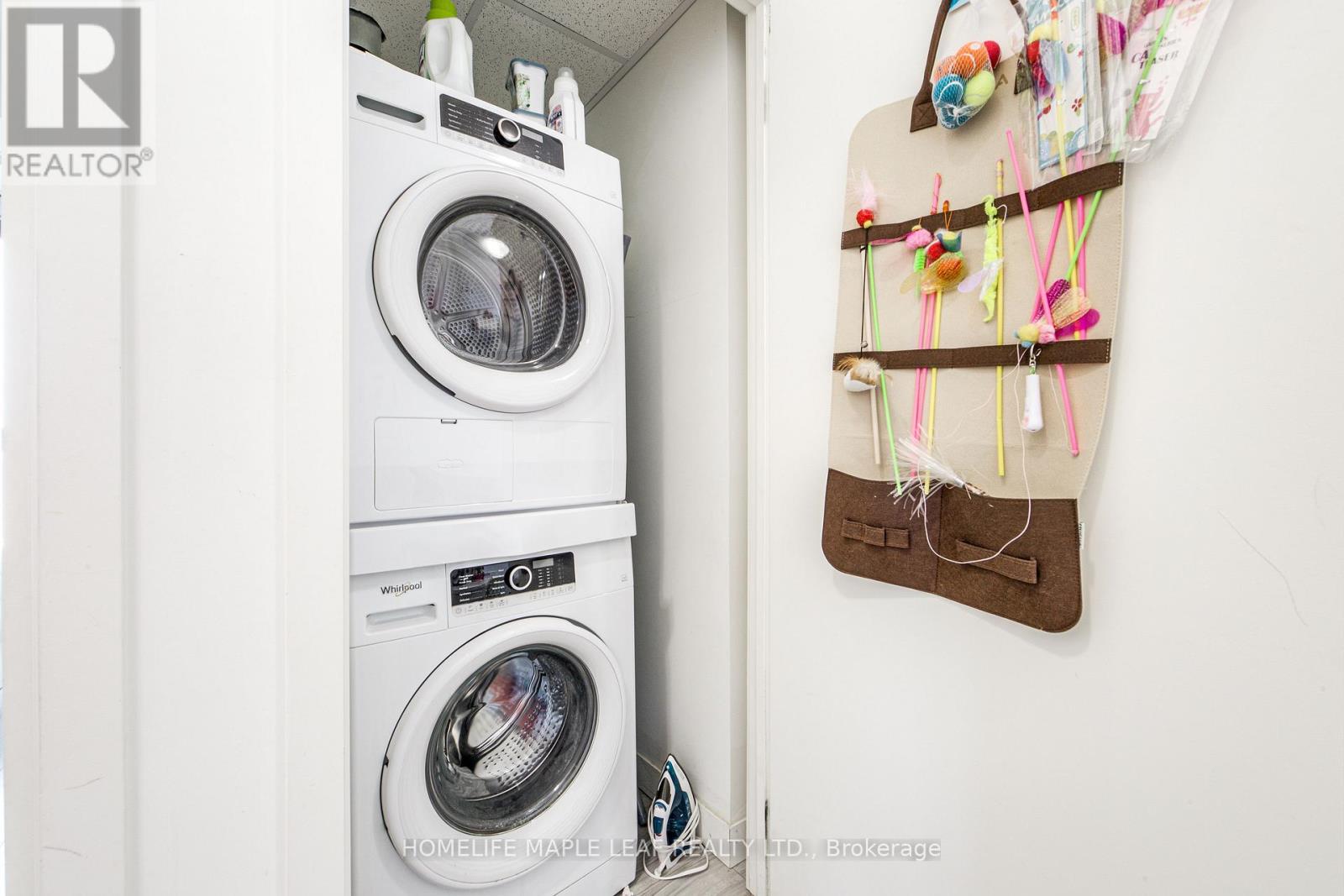 1402 - 128 King Street N, Waterloo, Ontario  N2J 0E9 - Photo 26 - X12966054