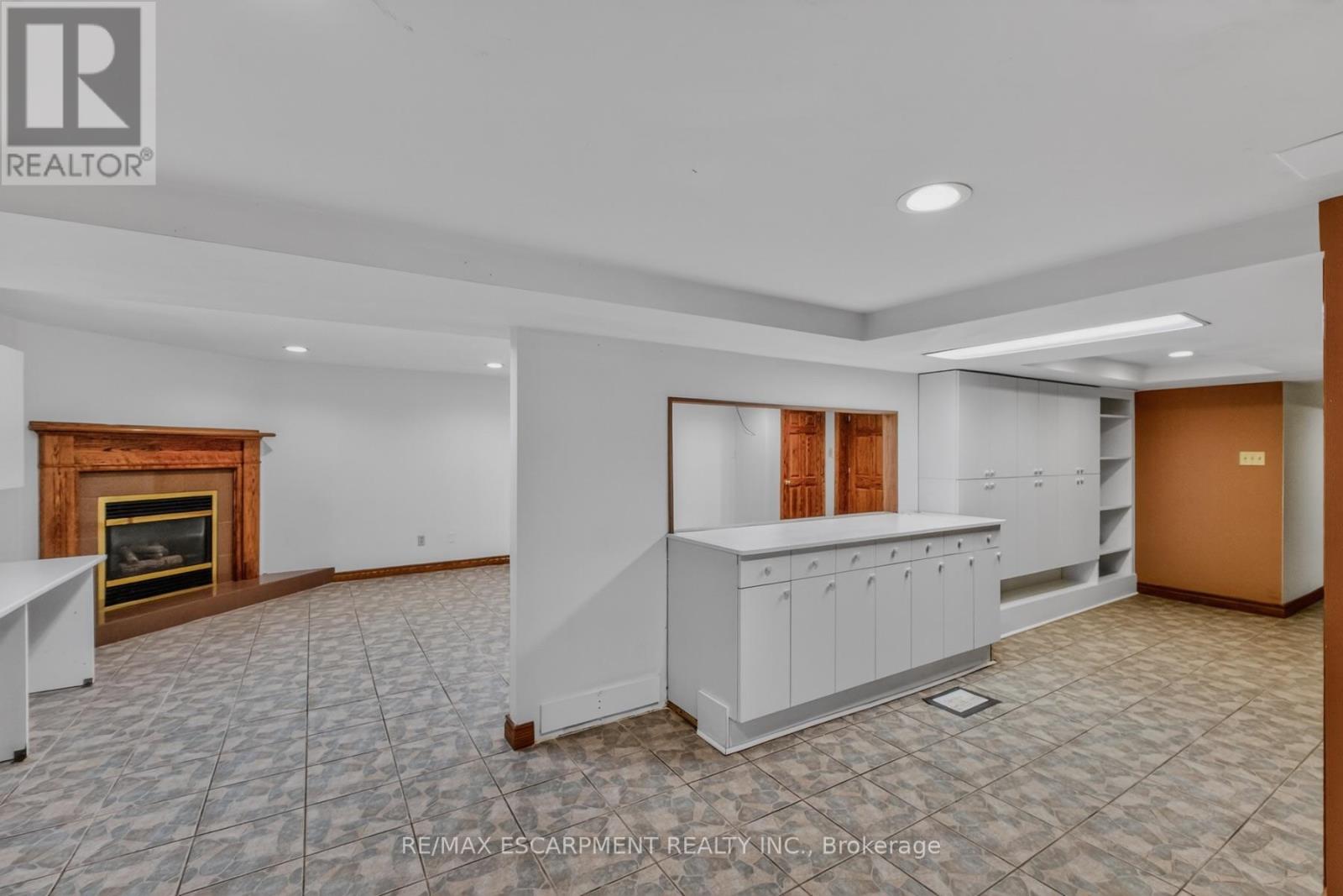 41 Candor Crescent, Hamilton, Ontario  L8E 4X6 - Photo 49 - X12966082