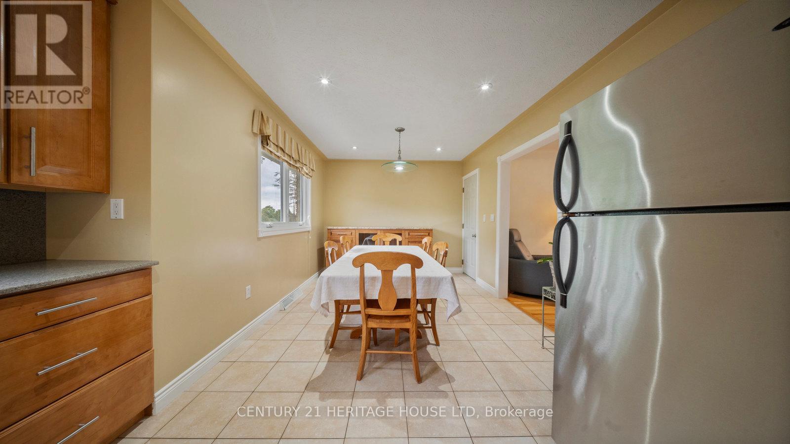 162 Victoria Street, Norfolk, Ontario  N3Y 1L8 - Photo 10 - X12966136