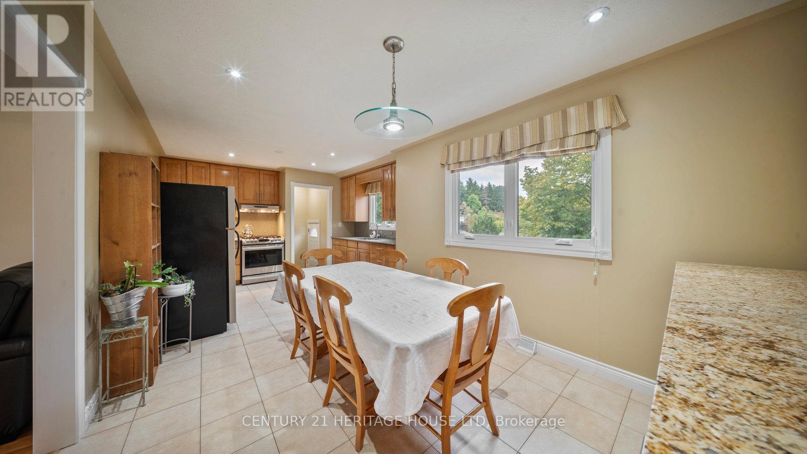 162 Victoria Street, Norfolk, Ontario  N3Y 1L8 - Photo 11 - X12966136