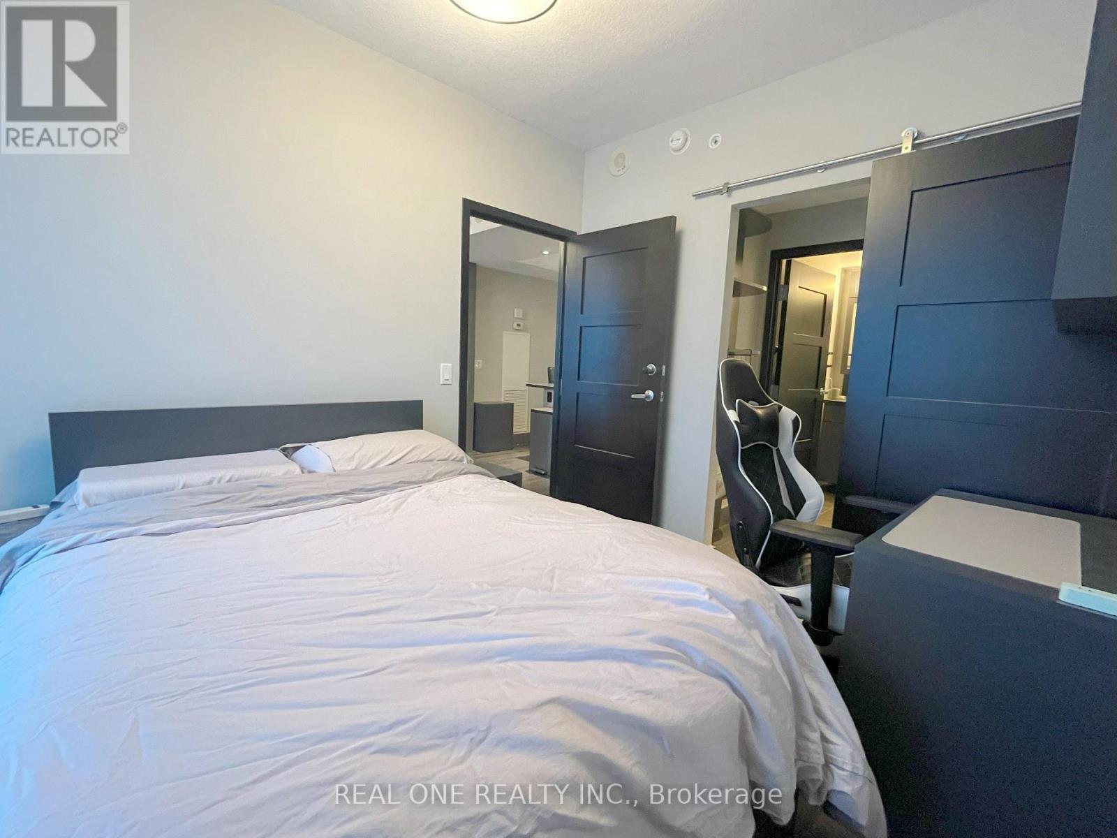 S2001 - 330 Phillip Street, Waterloo, Ontario  N2L 3W9 - Photo 17 - X12946624