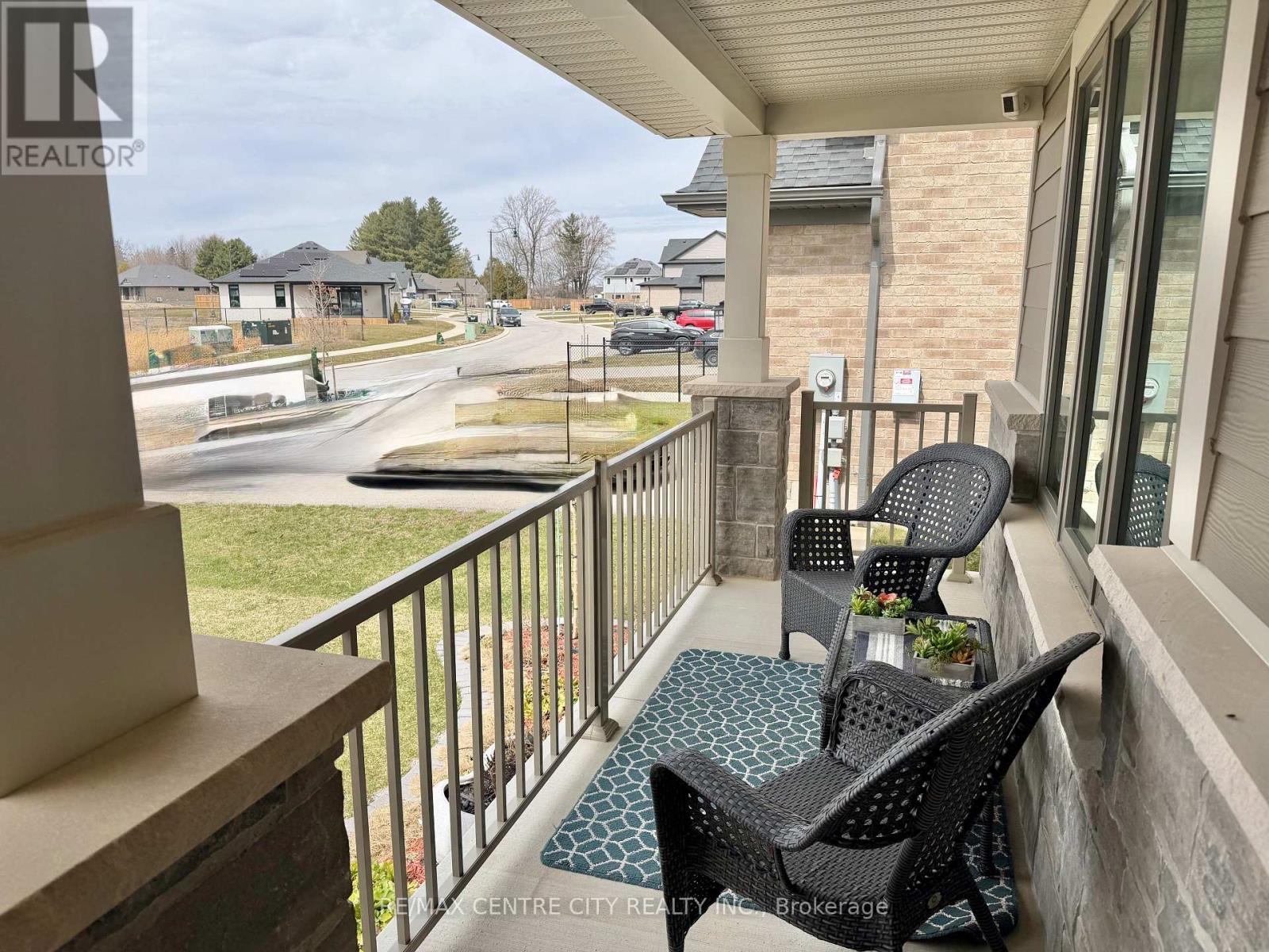 46 Snowy Owl Trail, Central Elgin, Ontario  N5R 0M6 - Photo 6 - X12827918