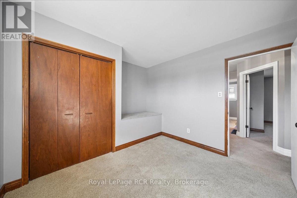 883 30th Street W, Georgian Bluffs, Ontario  N4K 6V5 - Photo 27 - X12966186