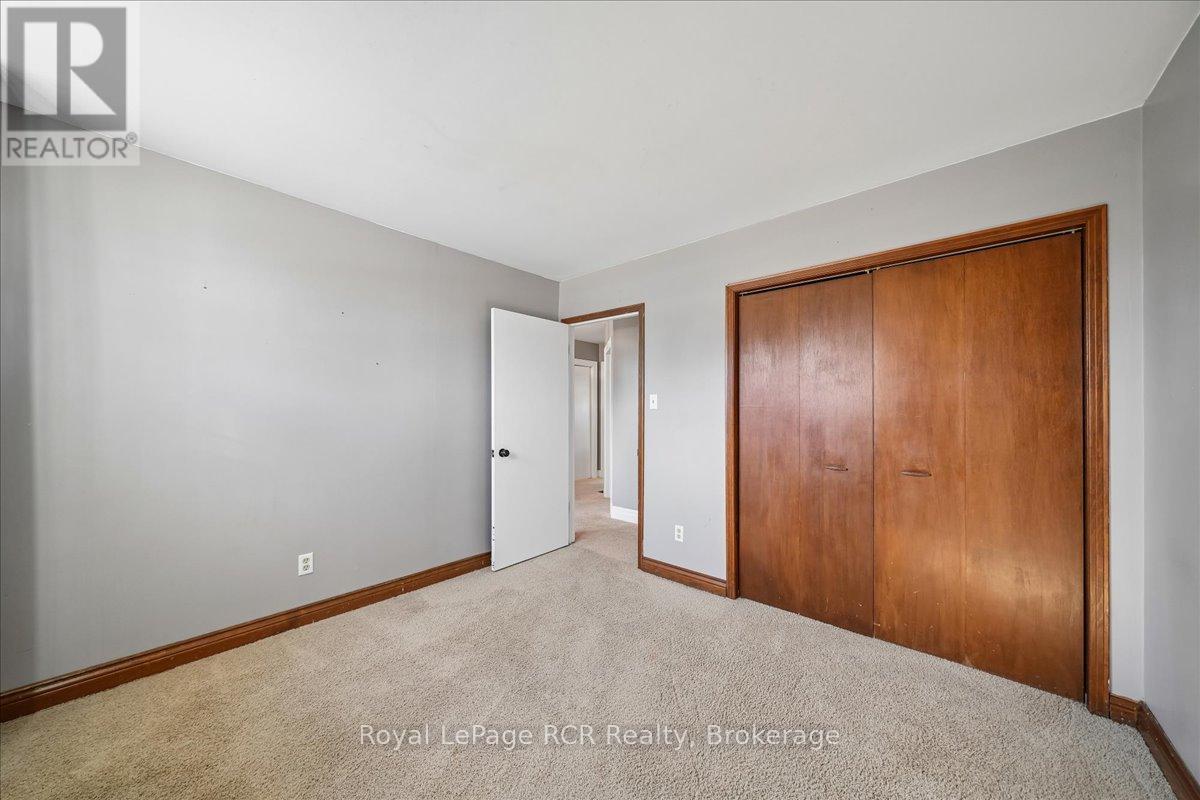 883 30th Street W, Georgian Bluffs, Ontario  N4K 6V5 - Photo 29 - X12966186