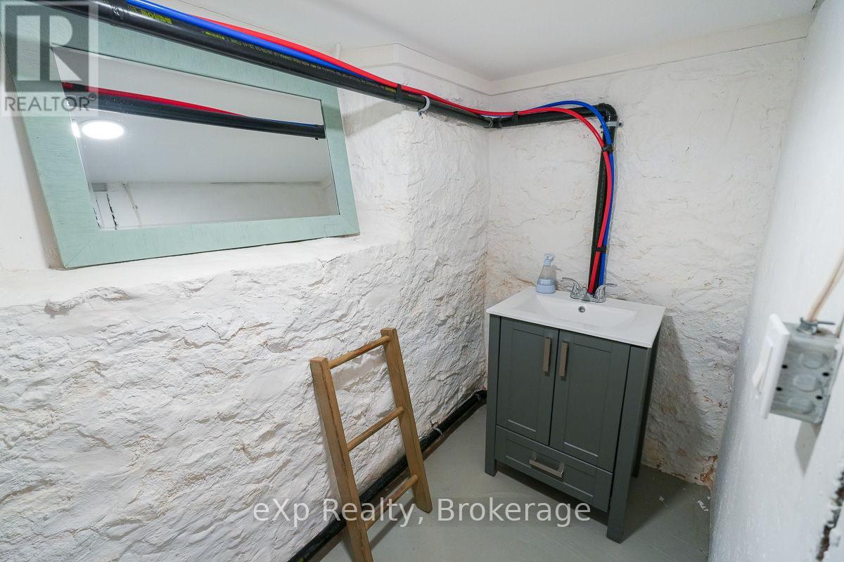 1144 4th Avenue W, Owen Sound, Ontario  N4K 4W4 - Photo 31 - X12966282