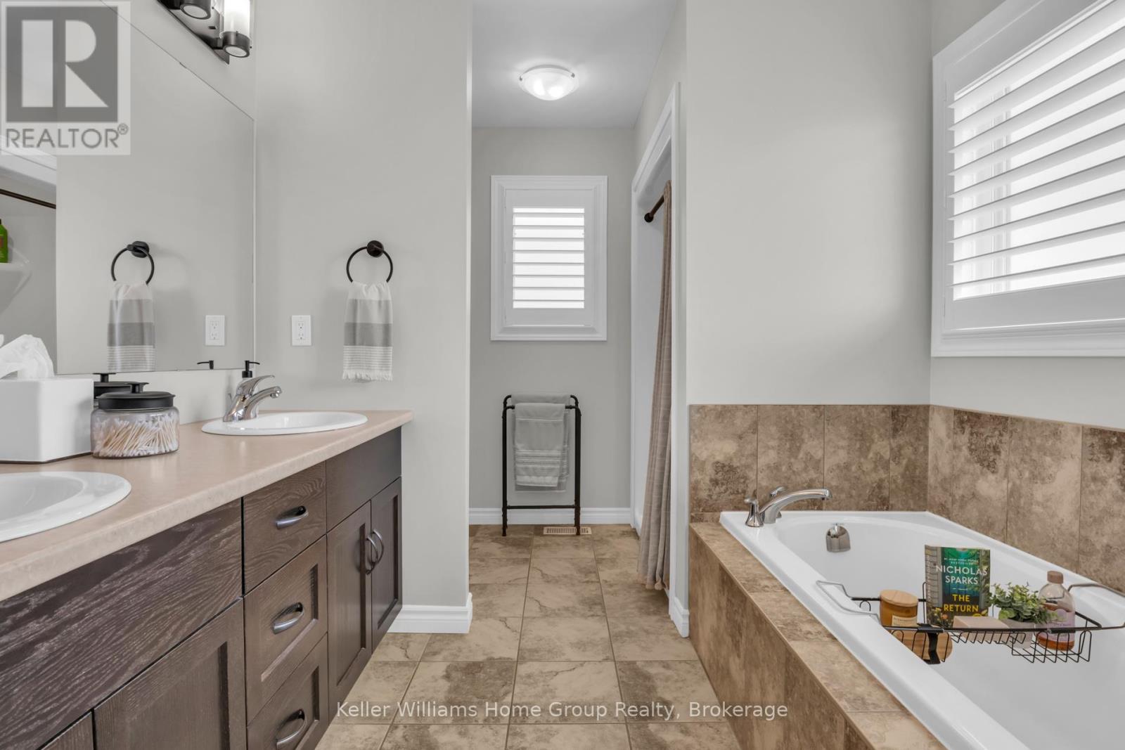 87 Mcgowan Street, Centre Wellington, Ontario  N0B 1S0 - Photo 20 - X12966352