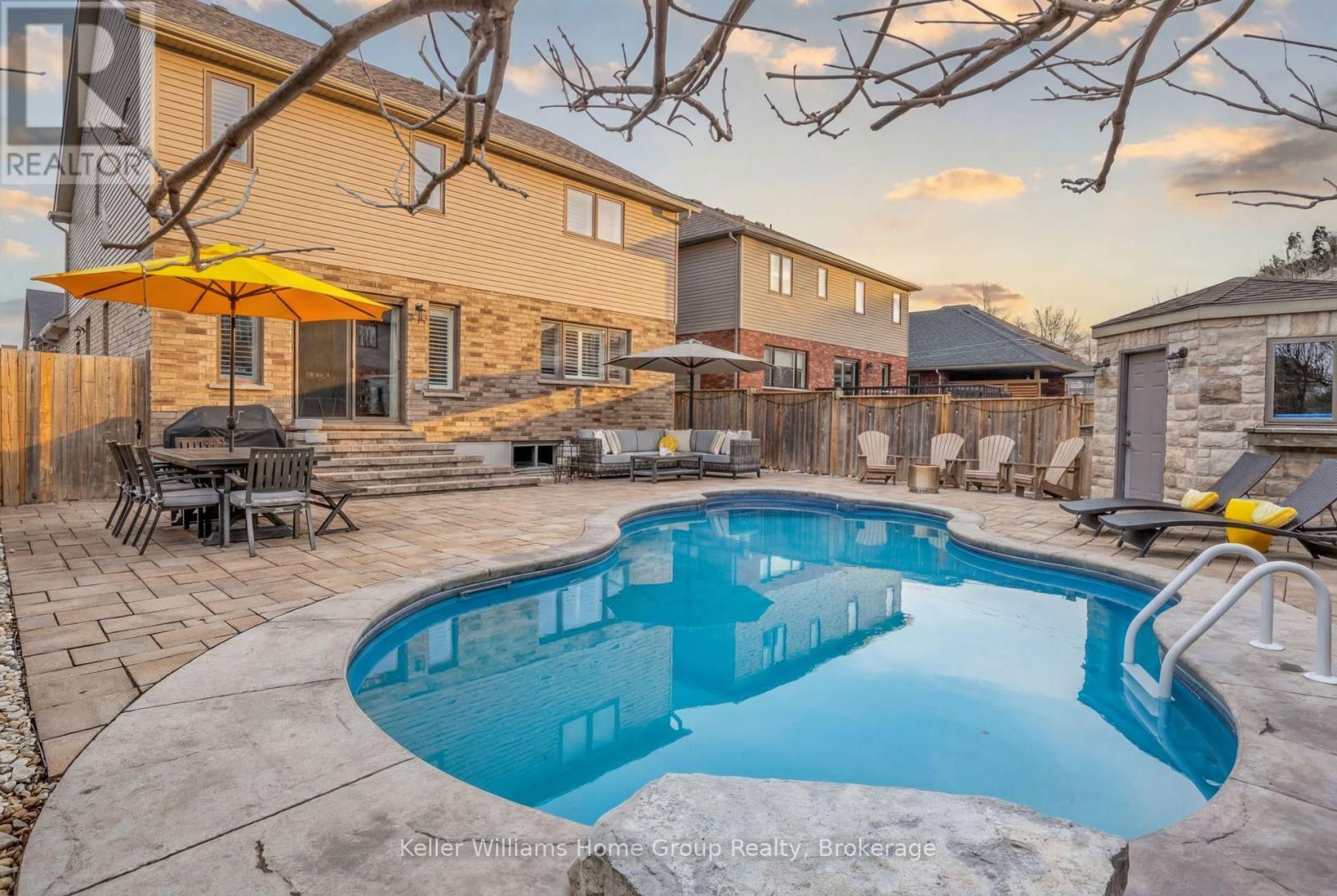 87 Mcgowan Street, Centre Wellington, Ontario  N0B 1S0 - Photo 44 - X12966352