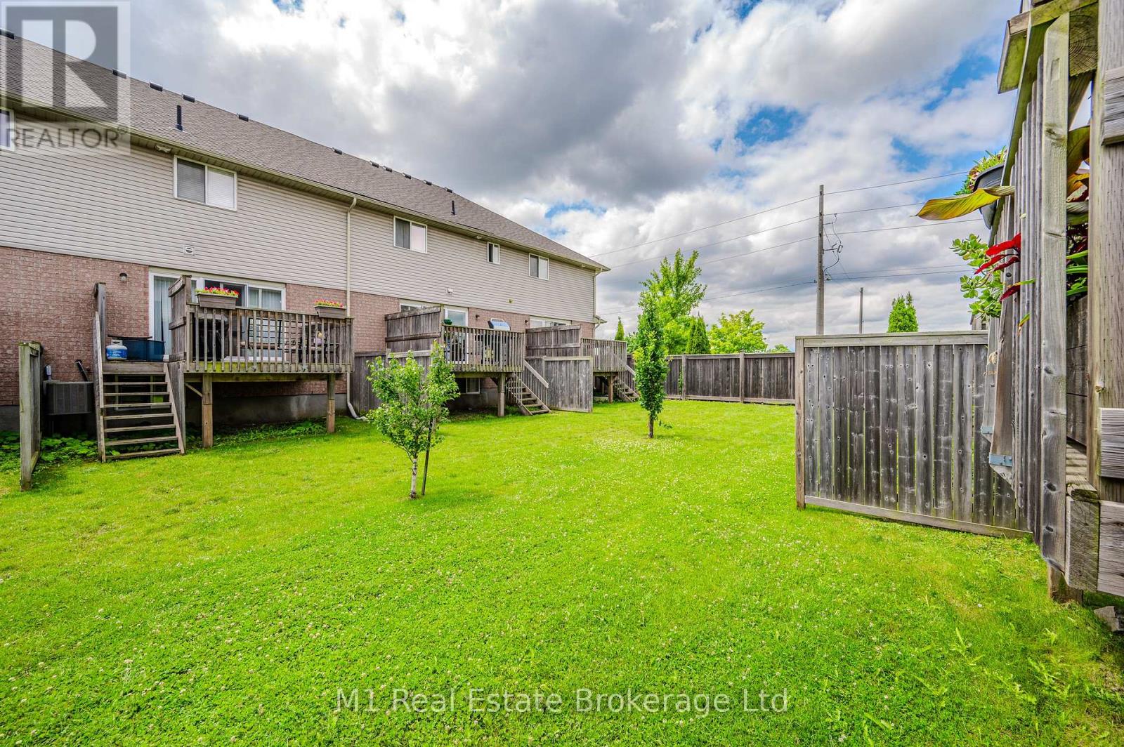 17 - 361 Arkell Road, Guelph, Ontario  N1L 1E5 - Photo 30 - X12966424