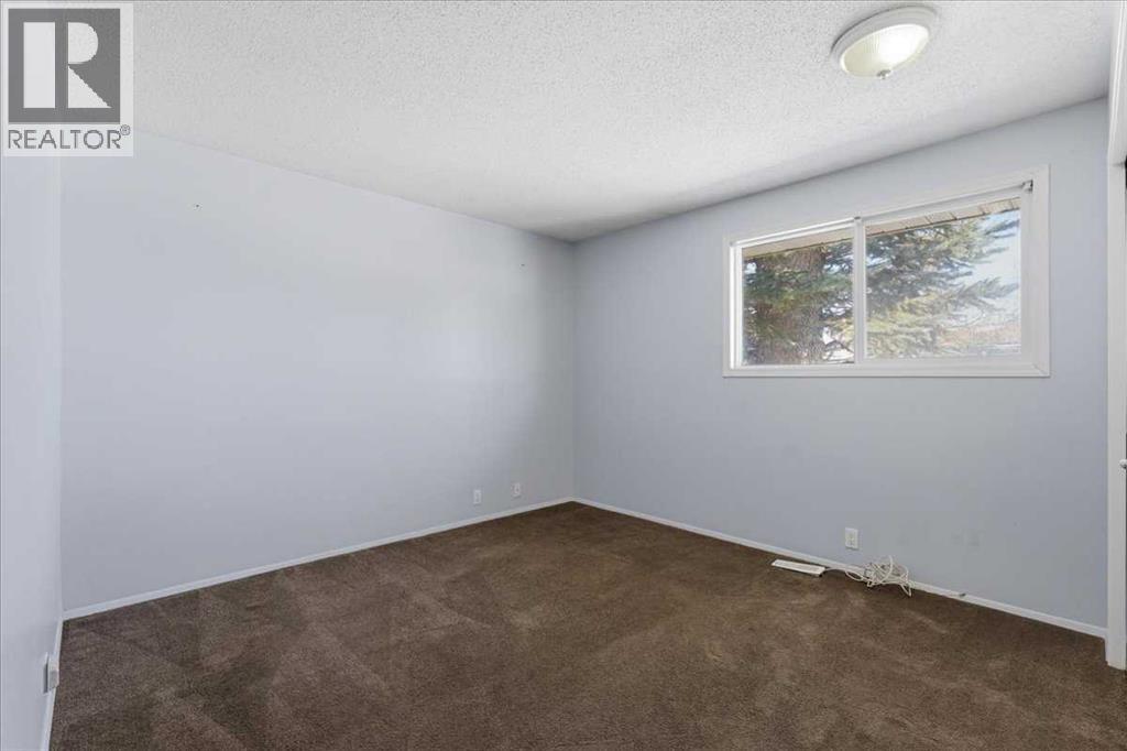 716 Whitemont Drive NE, Calgary, Alberta  T1Y 2Z8 - Photo 17 - A2298581