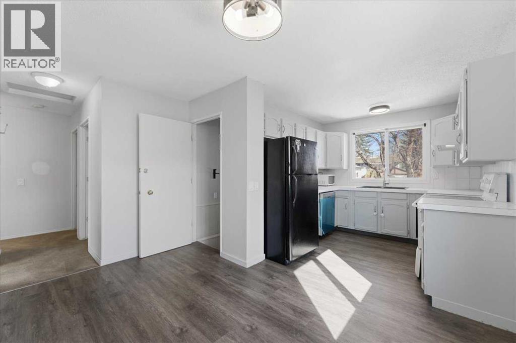 716 Whitemont Drive NE, Calgary, Alberta  T1Y 2Z8 - Photo 7 - A2298581